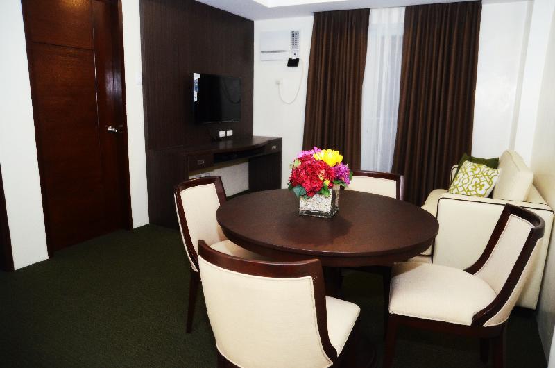 Stradella Hotel Cainta Extérieur photo